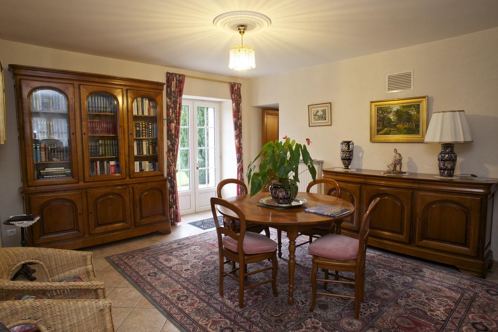 Chambres D'Hotes Les Sageais Baguer-Morvan Oda fotoğraf