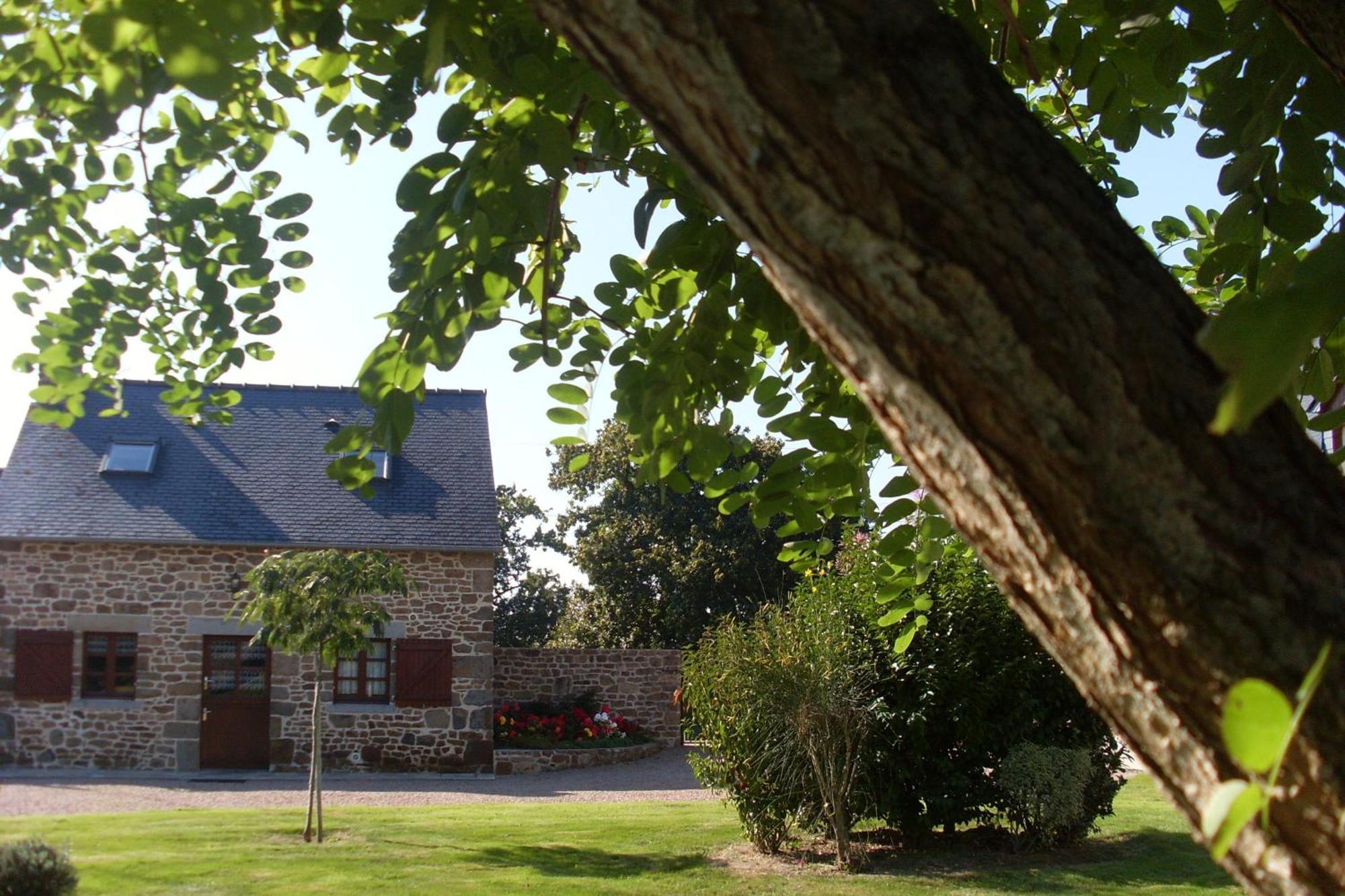Chambres D'Hotes Les Sageais Baguer-Morvan Dış mekan fotoğraf